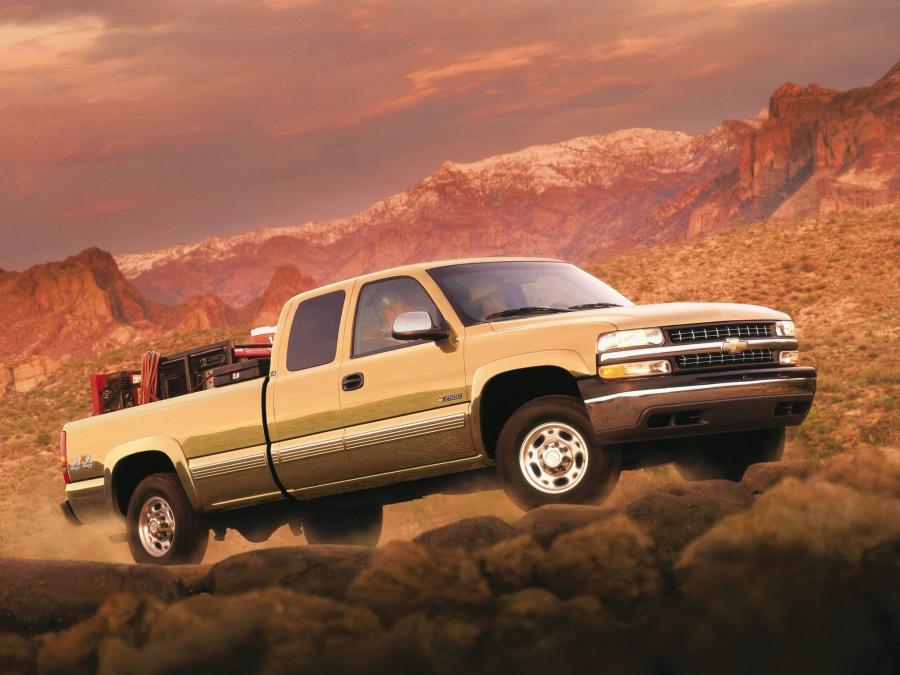  Chevrolet Silverado Extended Cab 1999 года  (фото 5 из 16)